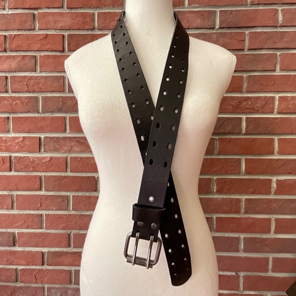 Black Genuine Leather Double Hole Prong Metal Roller Buckle Belt Size 40/100 - Picture 2 of 12